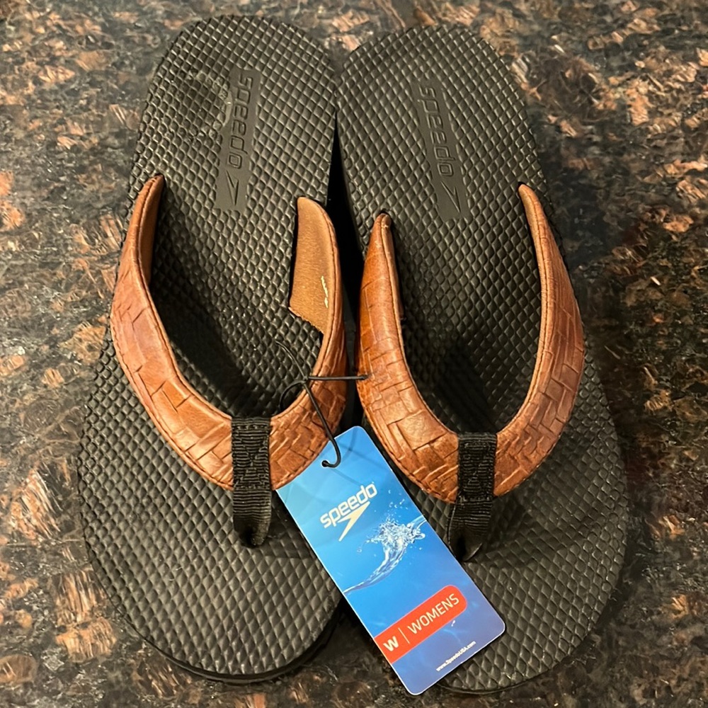 Speedo Bermuda Wedge Flip Flops (6)